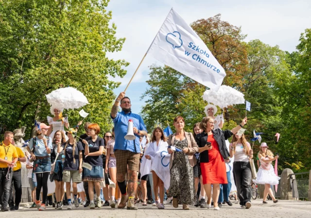 Źródło: Szkoła w Chmurze, https://szkolawchmurze.org/blog/wiadomosci-z-chmury-marzec-2024